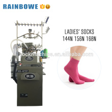 China Fabrik Ausrüstung Socken Strickmaschine Preis für Baumwolle Nylon Socken machen